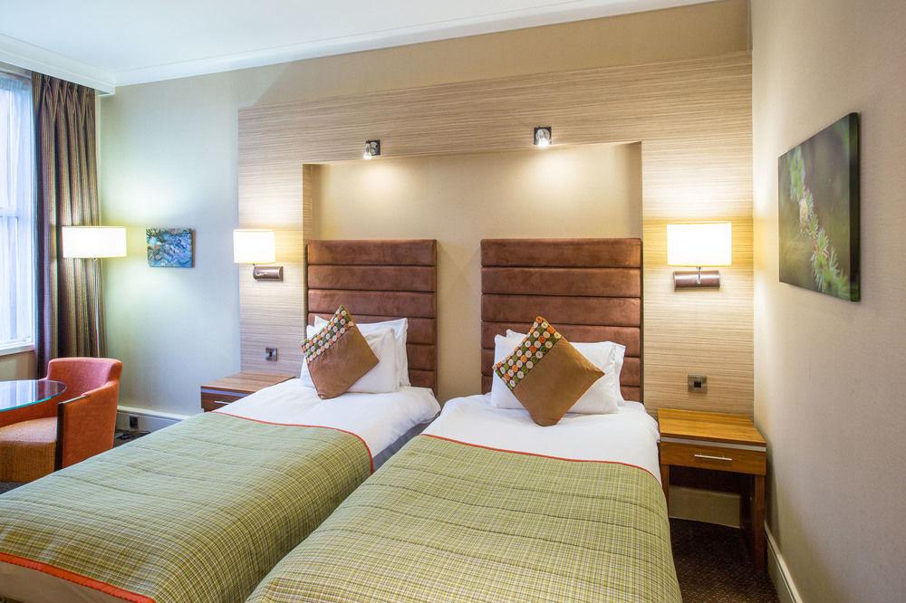 Delta Hotels By Marriott Cheltenham Chase Brockworth Exteriér fotografie
