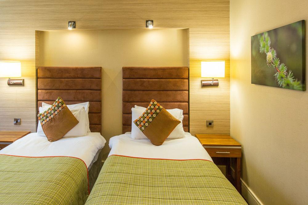 Delta Hotels By Marriott Cheltenham Chase Brockworth Exteriér fotografie