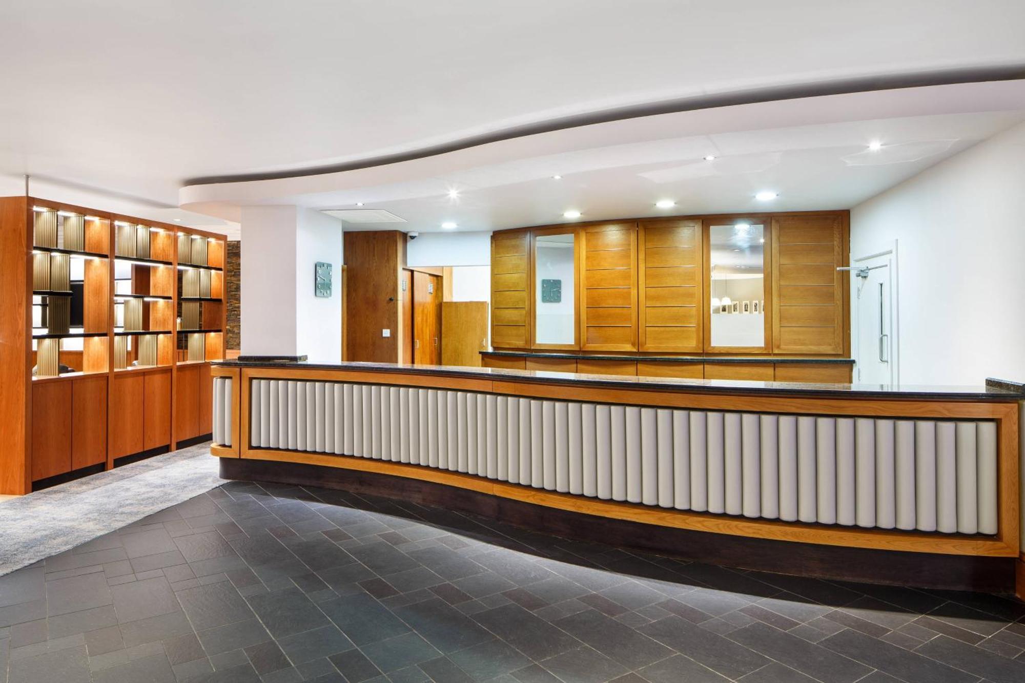 Delta Hotels By Marriott Cheltenham Chase Brockworth Exteriér fotografie