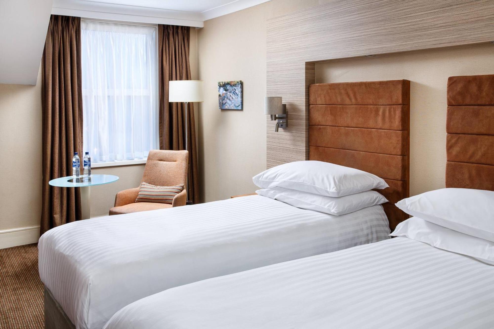 Delta Hotels By Marriott Cheltenham Chase Brockworth Exteriér fotografie